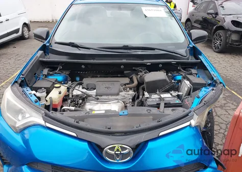 2016 Toyota Rav4 Le z USA, uszkodzony, nr VIN 2T3ZFREV6GW287879